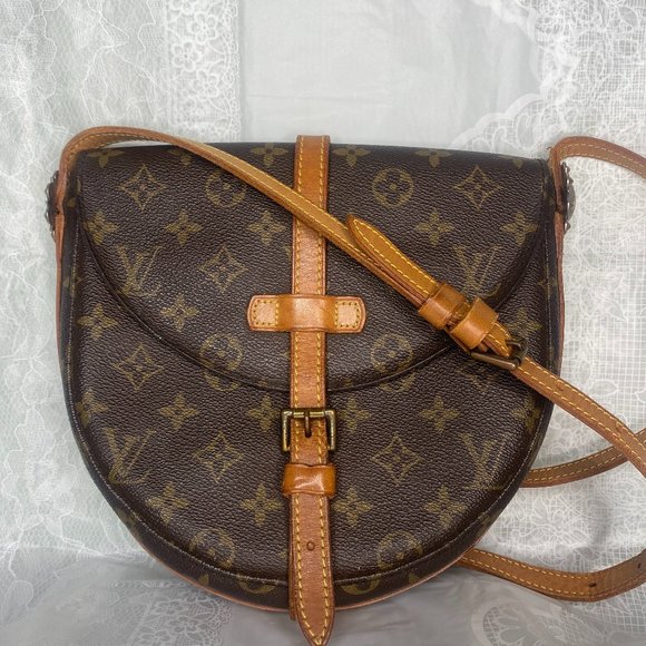AUTHENTIC LOUIS VUITTON Chantilly MM - Picture 1 of 10